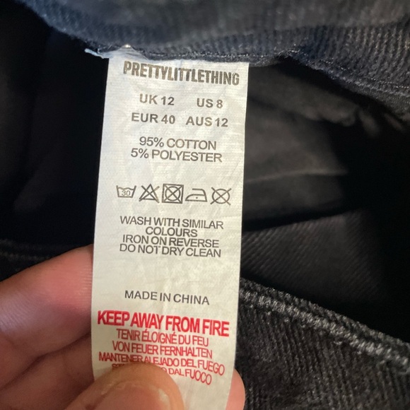 Pretty Little Thing Washed Black High Waist Straight Leg Jeans - Picture 7 of 9